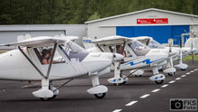 Lade das Bild in den Galerie-Viewer, 20 Minuten Münsterland Rundflug Gutschein/Ticket - Schnupperflug24 Flugzeug mitfliegen besonderes Geschenk
