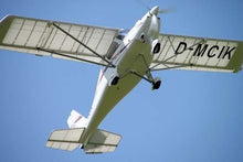 Lade das Bild in den Galerie-Viewer, 20 Minuten Schnupperflug Gutschein/Ticket - Schnupperflug24 Flugzeug selber fliegen Flugzeug mitfliegen
